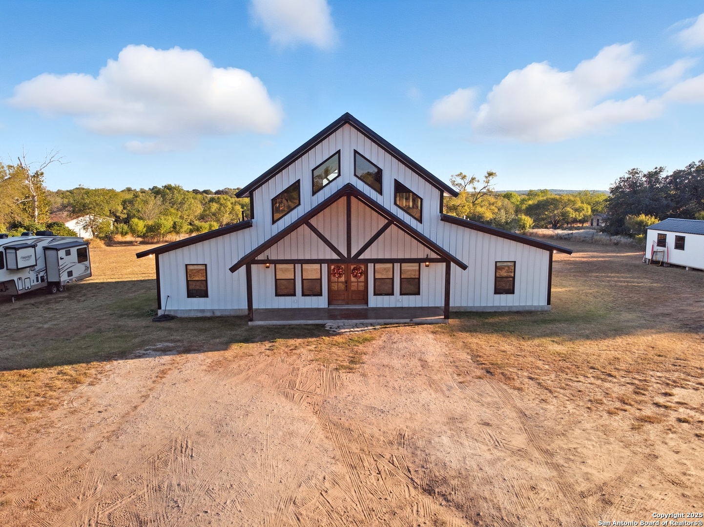 11103 Jarratt Road Atascosa, TX 78002 - Photo 2 of 38