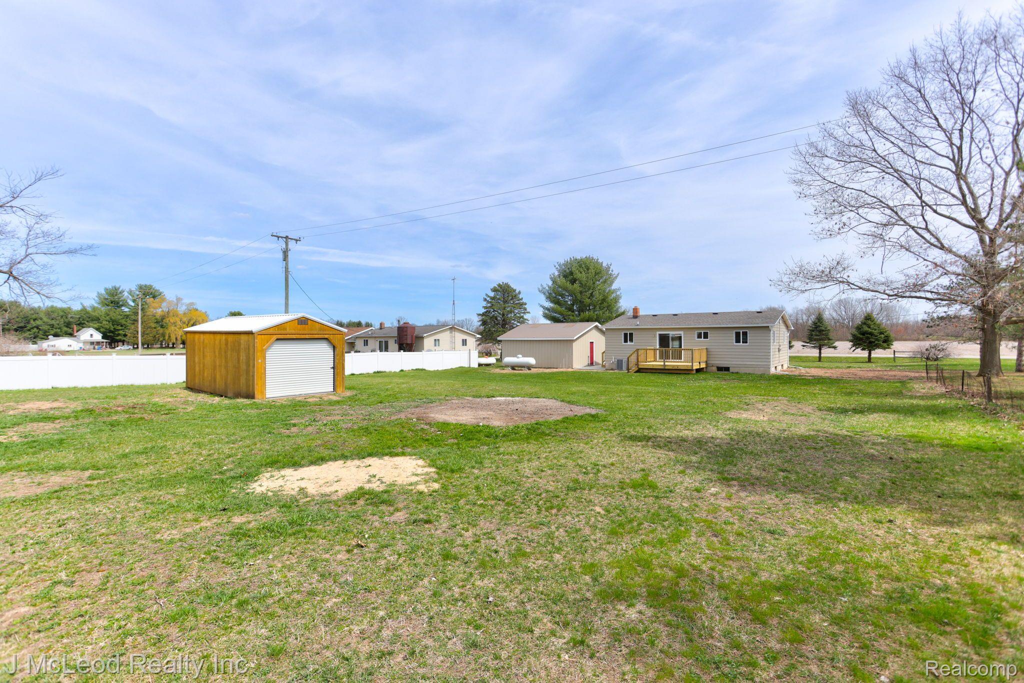 8120 Irish Road Millington, MI 48746 - Photo 31 of 36 Gallery Image 31
