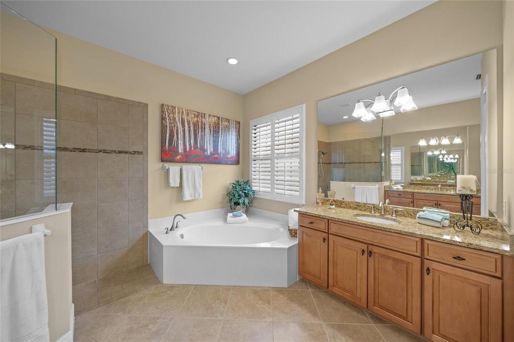 7108 Callander Cove Lakewood Ranch, FL 34202 - Photo 20 of 51 Gallery Image 20