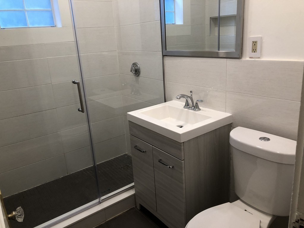 60 Kilsyth Road, Unit 1 Brookline, MA 02445 - Photo 7 of 11