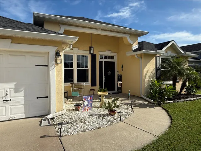 a house view with a outdoor space