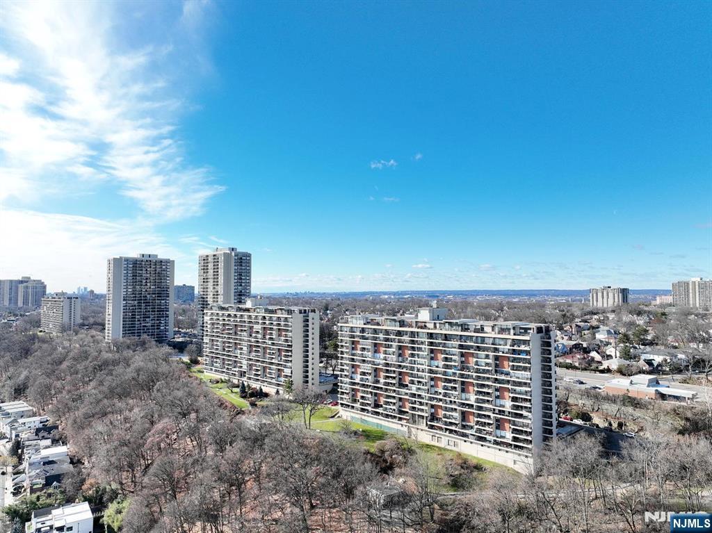 4 Horizon Road, Unit 815 Fort Lee, NJ 07024 - Photo 30 of 44 Gallery Image 30