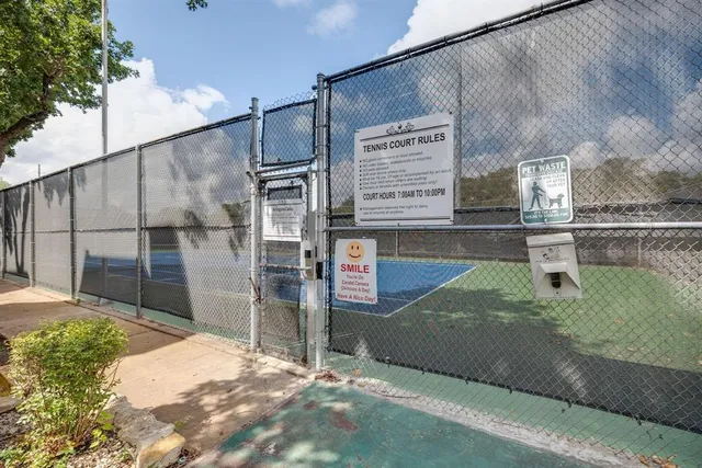 $1,200 | 2304 Balsam Drive, Unit E107, Arlington, TX 76006