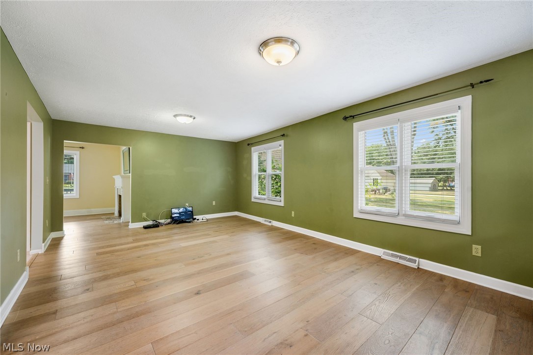 22656 Mastick Road Fairview Park, OH 44126 - Photo 16 of 45