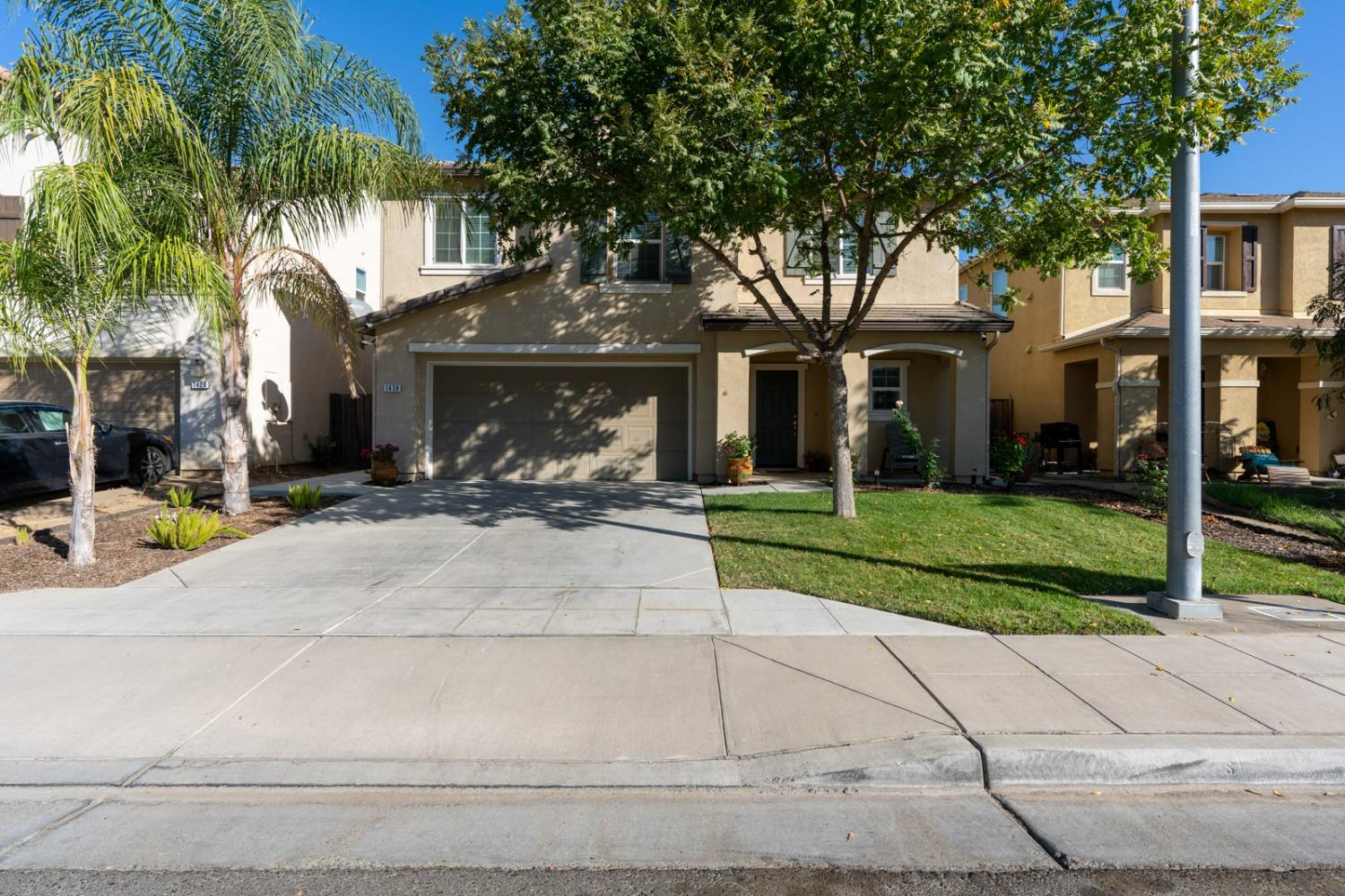 1438 Mandarin Street Madera, CA 93638 - Photo 1 of 39