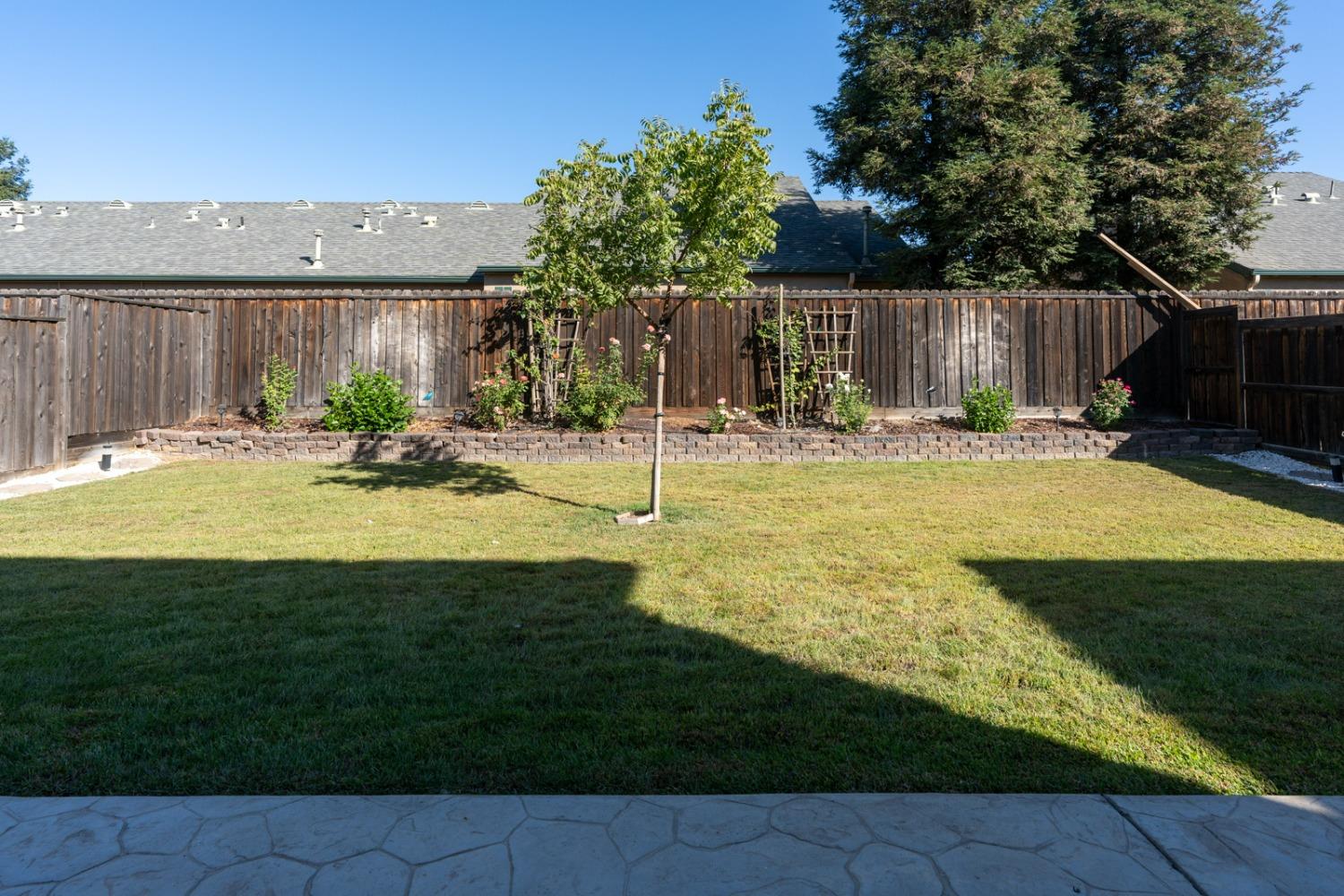 1438 Mandarin Street Madera, CA 93638 - Photo 35 of 39