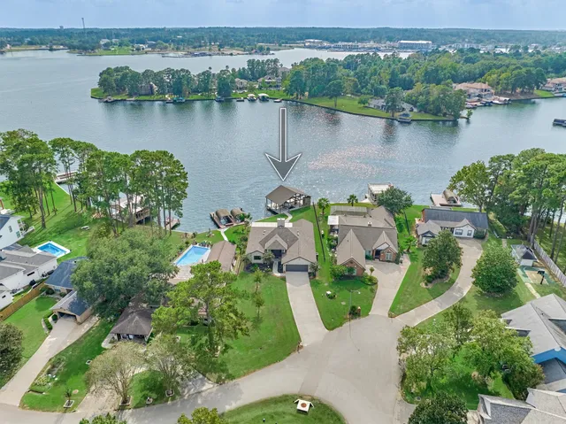 $875,000 | 14696 South Diamondhead, Conroe, TX 77356