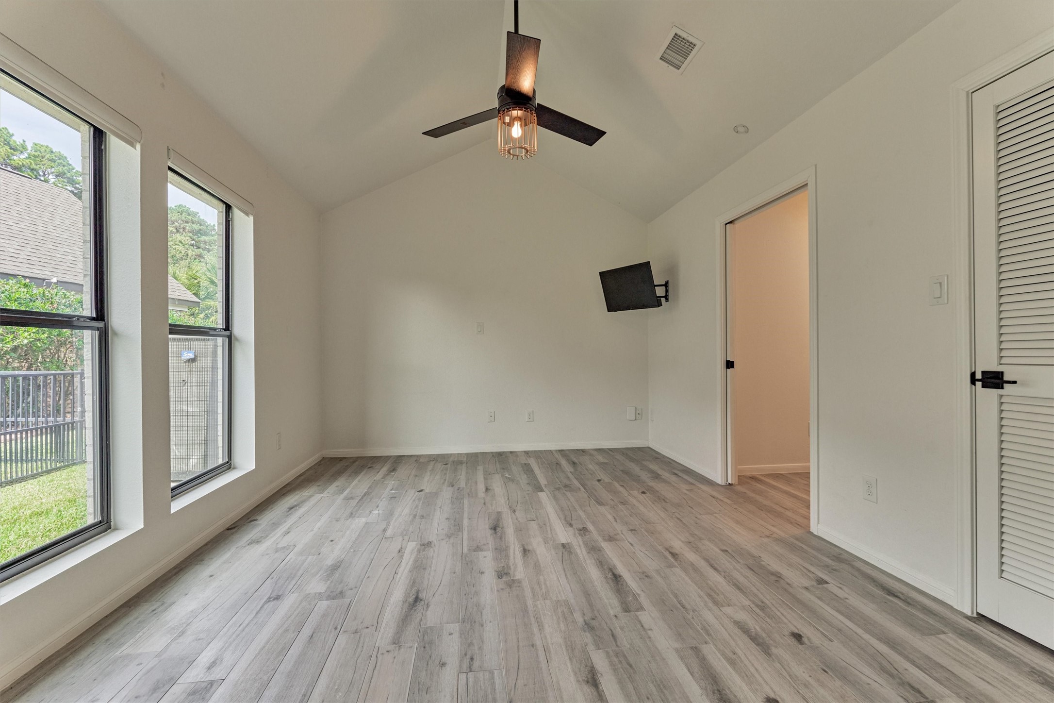 14696 South Diamondhead Conroe, TX 77356 - Photo 32 of 50