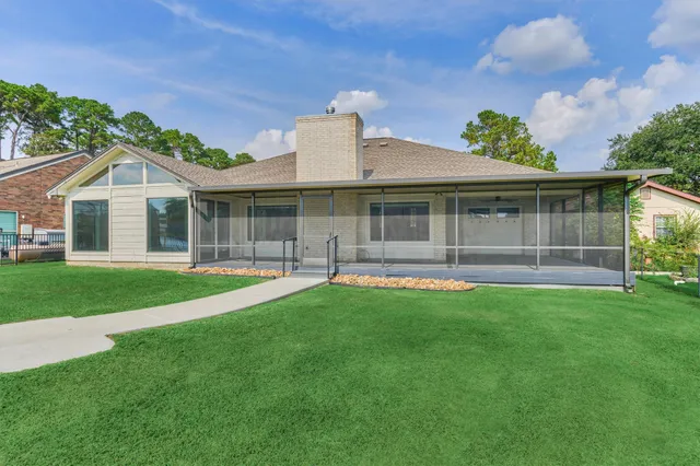 $875,000 | 14696 South Diamondhead, Conroe, TX 77356