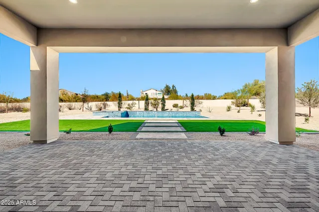 $2,050,000 | 31120 North Visado Court, Unit 92, Scottsdale, AZ 85262