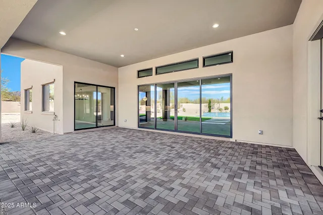 $2,050,000 | 31120 North Visado Court, Unit 92, Scottsdale, AZ 85262