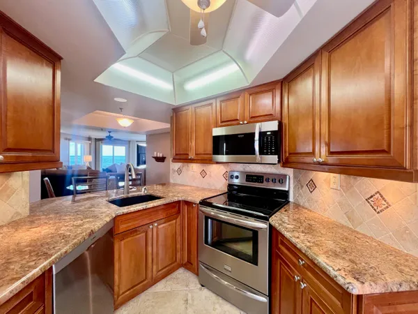 $2,600 | 3870 North Hwy A1A, Unit 301, Hutchinson Island, FL 34949