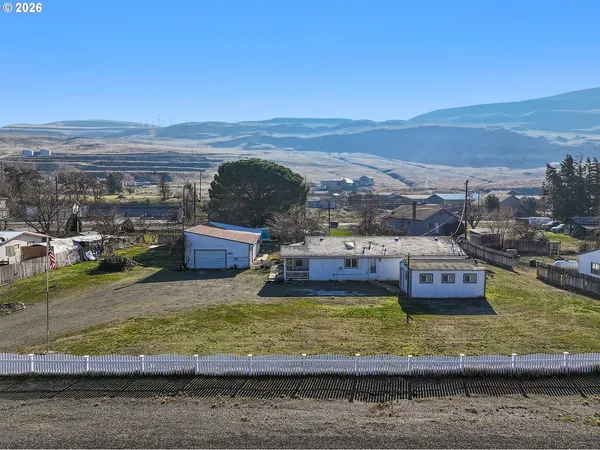 $265,000 | 406 1st Street, Rufus, OR 97050