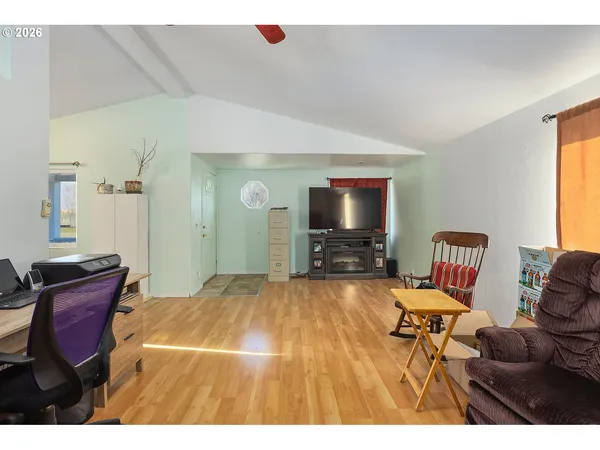 $265,000 | 406 1st Street, Rufus, OR 97050