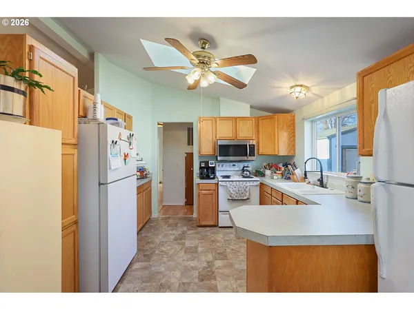 $265,000 | 406 1st Street, Rufus, OR 97050