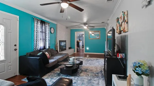 $210,000 | 700 Powderhorn Drive, Athens, TX 75751