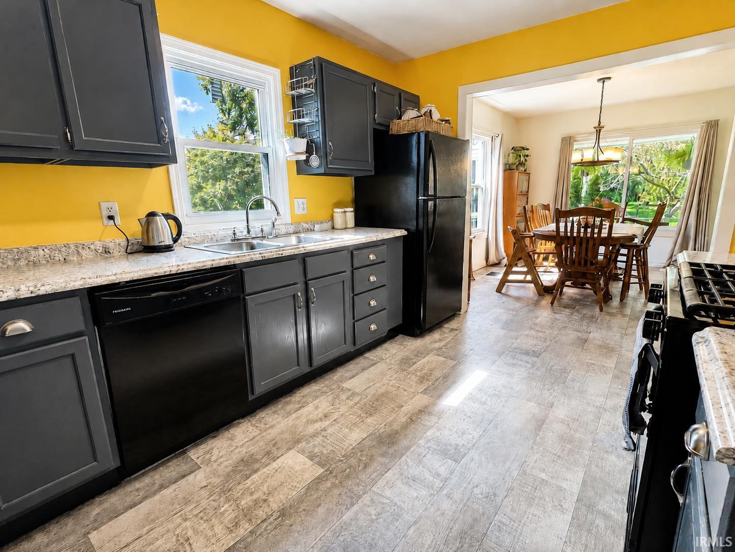 730 Ridgewood Drive Fort Wayne, IN 46805 - Photo 10 of 36