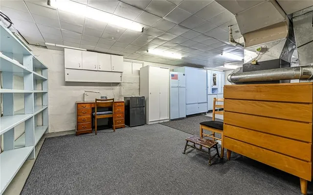 a view of a storage & utility room
