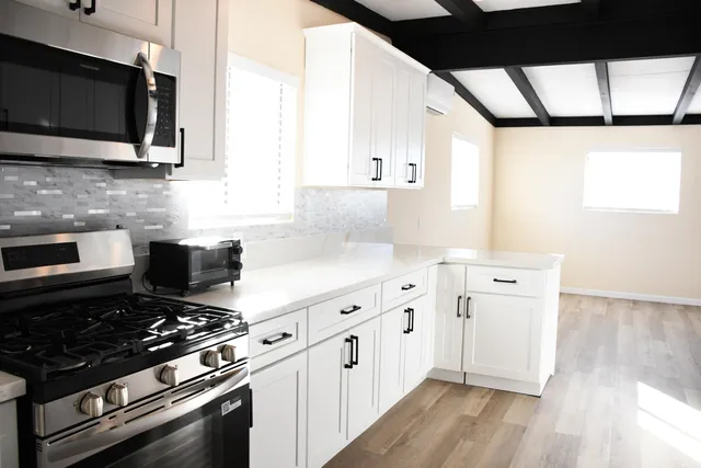 $3,000 | 61576 Aberdeen Drive, Joshua Tree, CA 92252