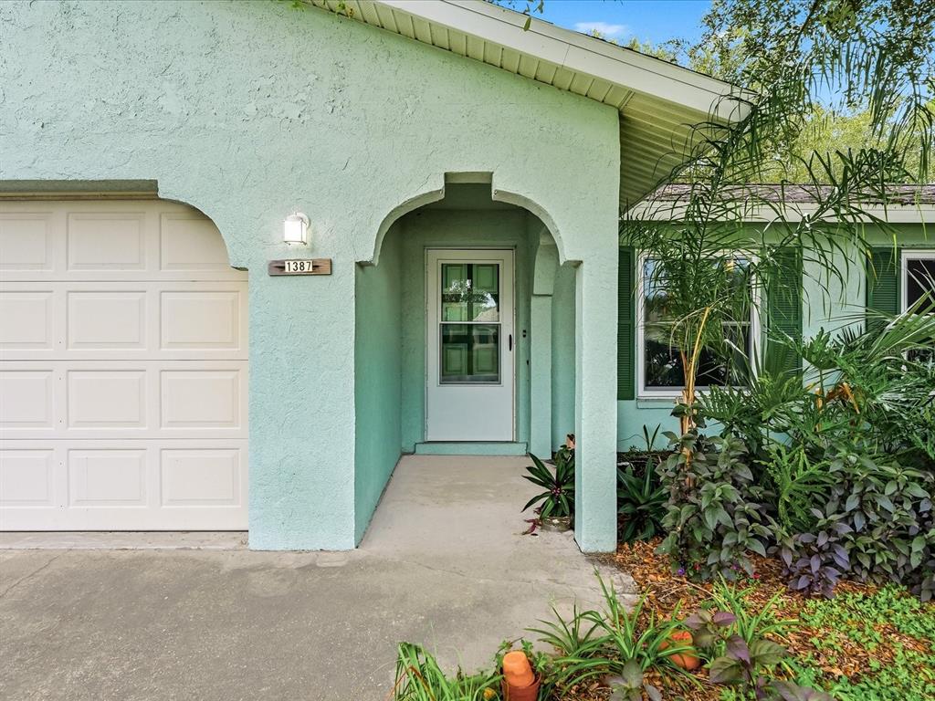 1387 Hayworth Road Port Charlotte, FL 33952 - Photo 5 of 40 Gallery Image 5