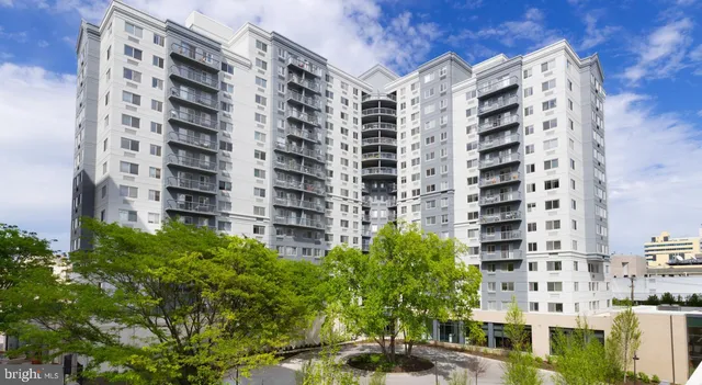 $2,060 | 450 North 18th Street, Unit 1B0338, Philadelphia, PA 19130