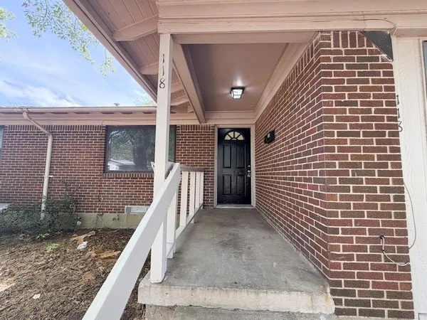 $1,725 | 118 Brazos Street, Garland, TX 75041