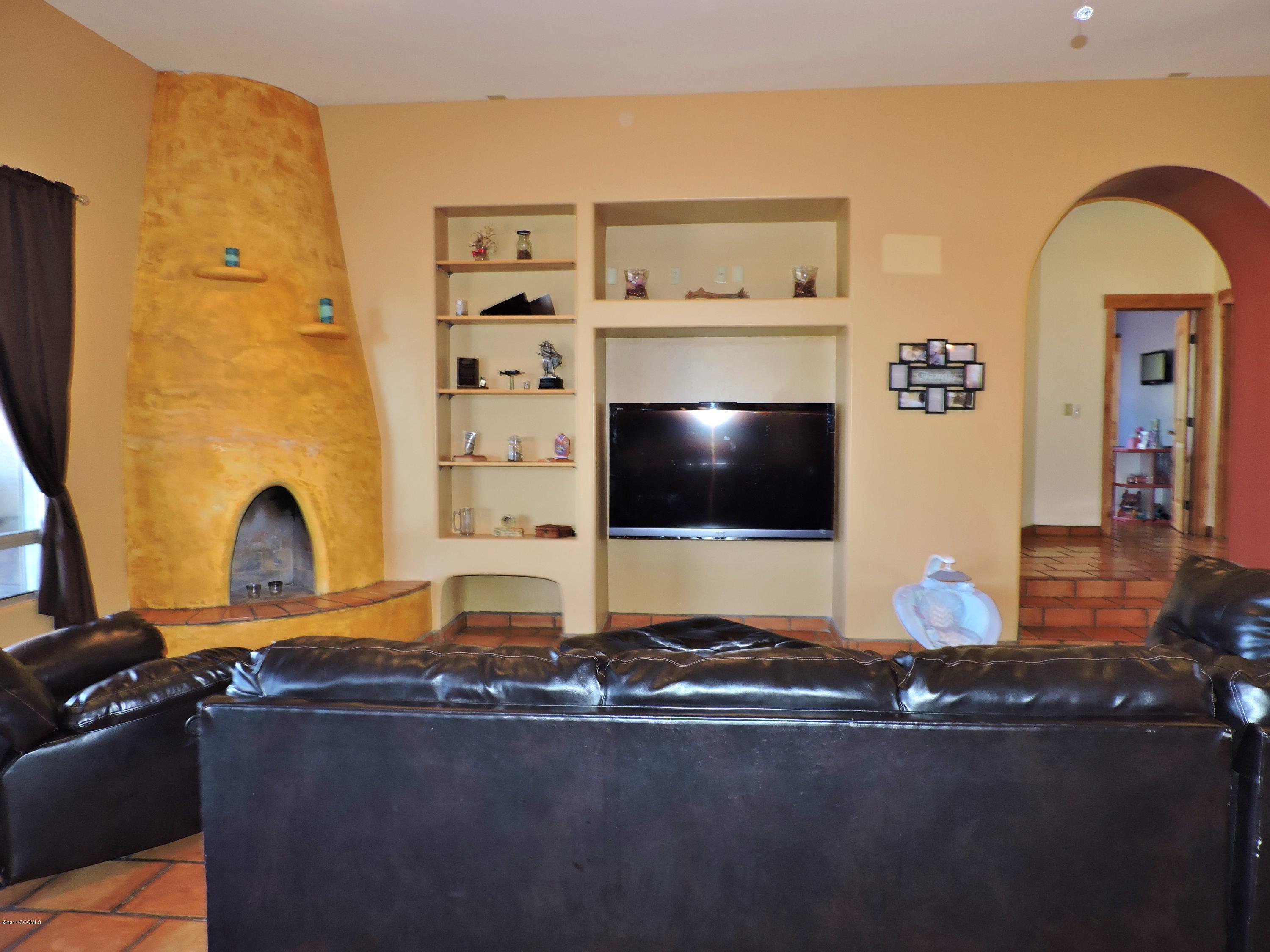 208 Avenida Ostion Rio Rico, AZ 85648 - Photo 6 of 34