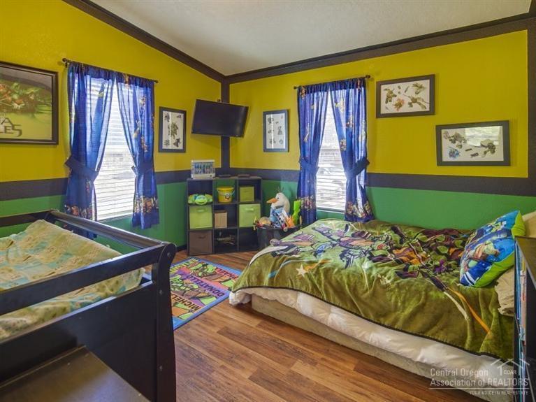 60085 Hopi Road Bend, OR 97702 - Photo 13 of 25 Additional Photo