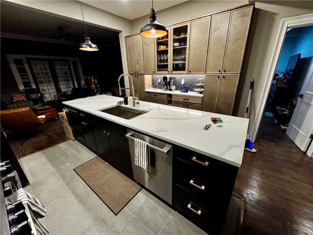 3704 Baltimore Avenue, Unit 1 Kansas City, MO 64111 - Photo 2 of 11