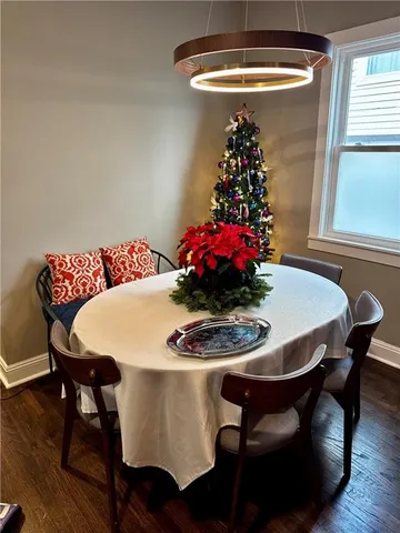 $2,750 | 3704 Baltimore Avenue, Unit 1, Kansas City, MO 64111