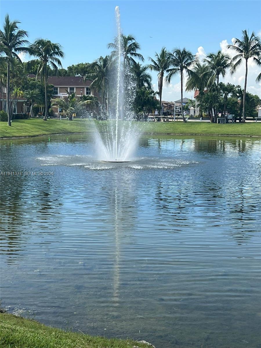 16462 Southwest 48th Terrace Miami, FL 33185 - Photo 17 of 41