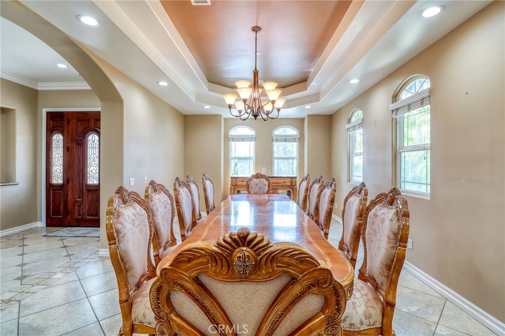 6116 Chadbourne Avenue Riverside, CA 92505 - Photo 11 of 43