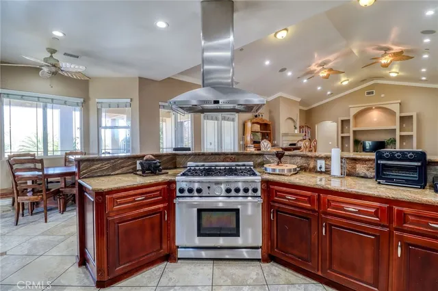 $1,550,000 | 6116 Chadbourne Avenue, Riverside, CA 92505