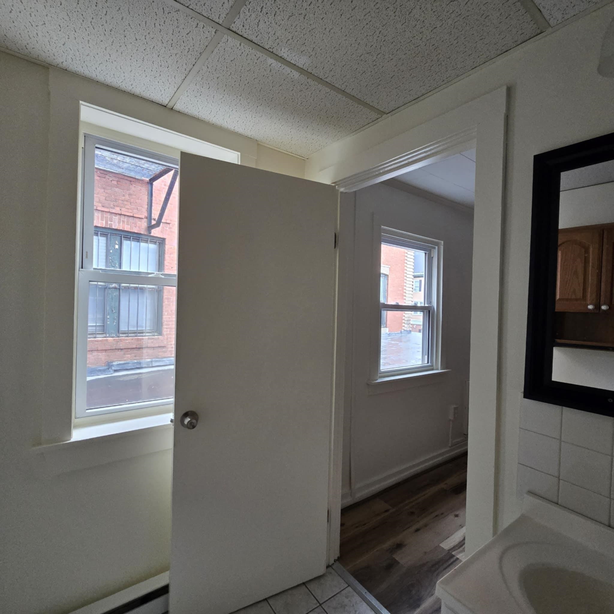 515 Central Avenue, Unit 5 Dover, NH 03820 - Photo 14 of 36