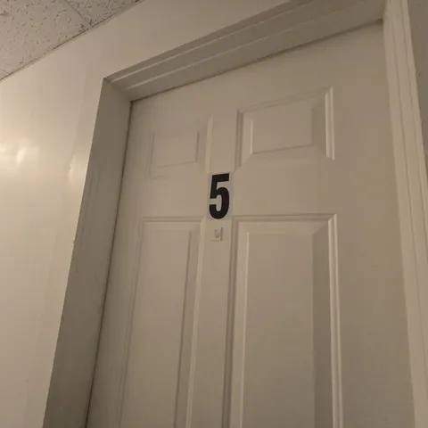 $1,795 | 515 Central Avenue, Unit 5, Dover, NH 03820