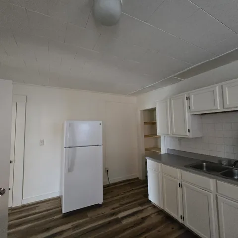 $1,795 | 515 Central Avenue, Unit 5, Dover, NH 03820