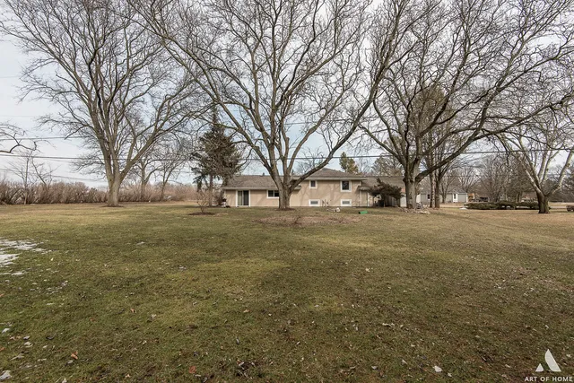 $2,850 | 106 Sharon Drive, Sleepy Hollow, IL 60118