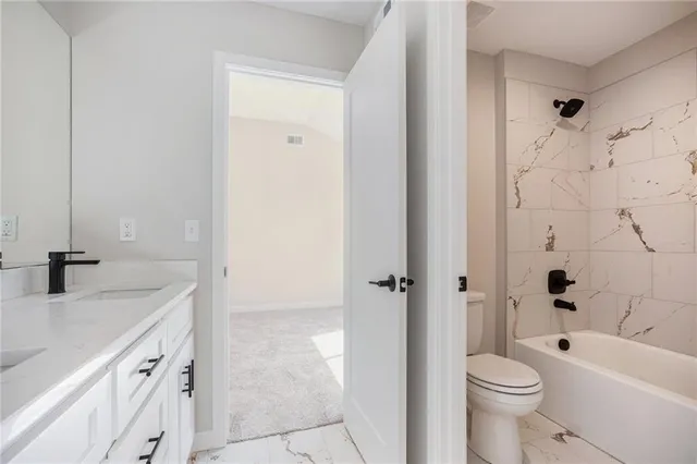 $849,750 | 12405 West 184th Street, Overland Park, KS 66013