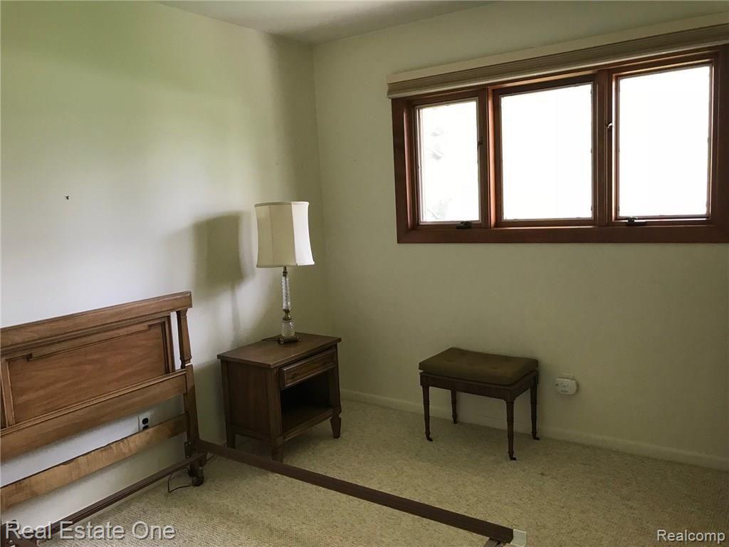 28353 Quail Hollow Road Farmington Hills, MI 48331 - Photo 16 of 31