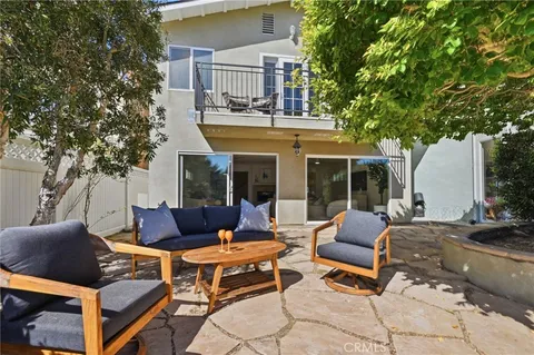 $3,225,000 | 354 62nd Street, Newport Beach, CA 92663