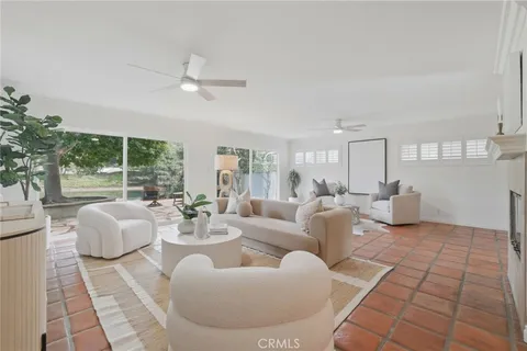 $3,225,000 | 354 62nd Street, Newport Beach, CA 92663