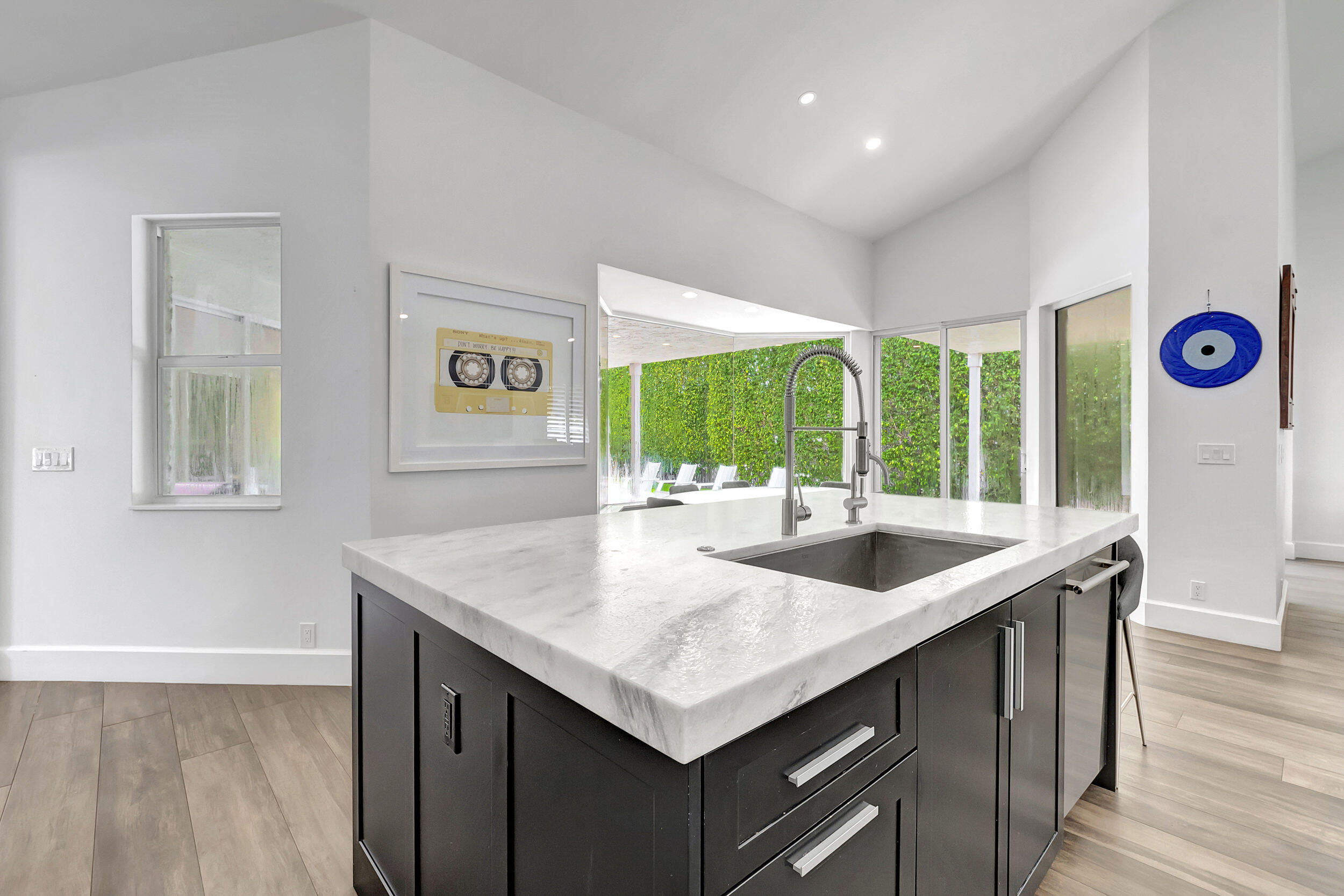 3131 St Annes Place Boca Raton, FL 33496 - Photo 8 of 37 27_dsc_3938