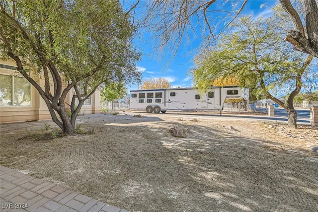 $6,920,000 | 6325 Guy Avenue, Las Vegas, NV 89131