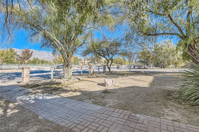 $6,920,000 | 6325 Guy Avenue, Las Vegas, NV 89131