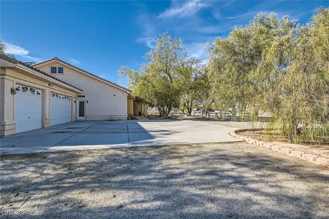 $6,920,000 | 6325 Guy Avenue, Las Vegas, NV 89131