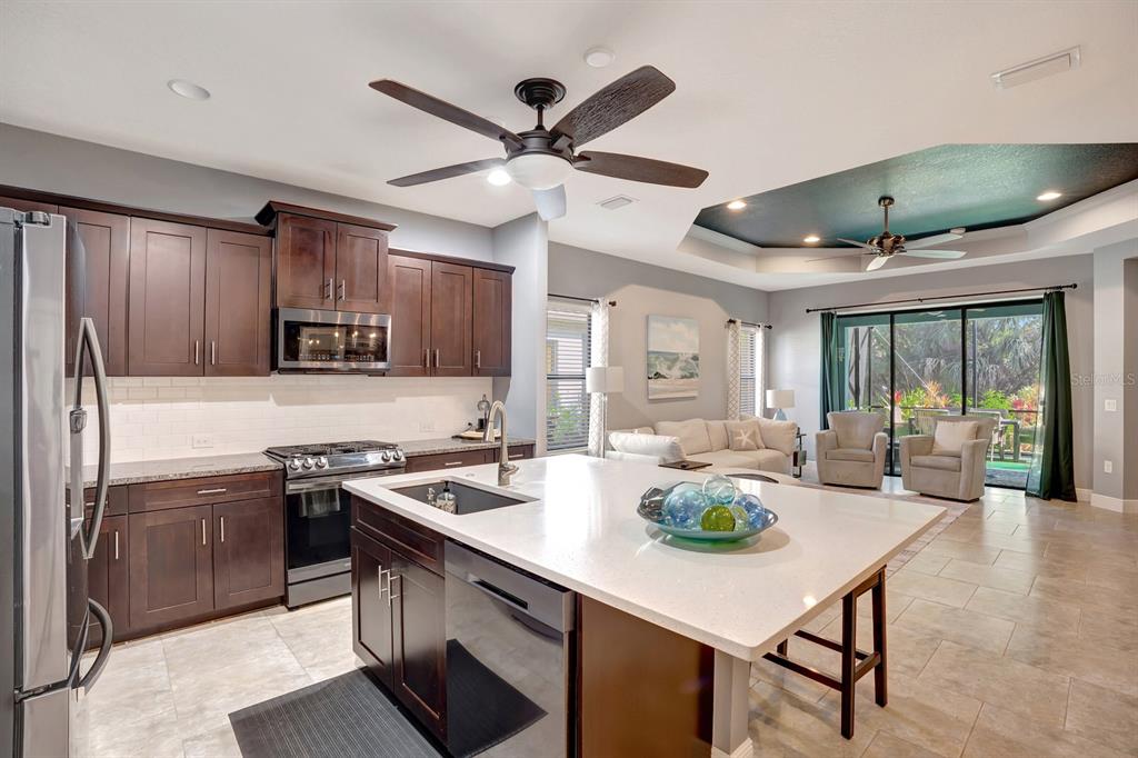 1195 Collier Place Venice, FL 34293 - Photo 6 of 36