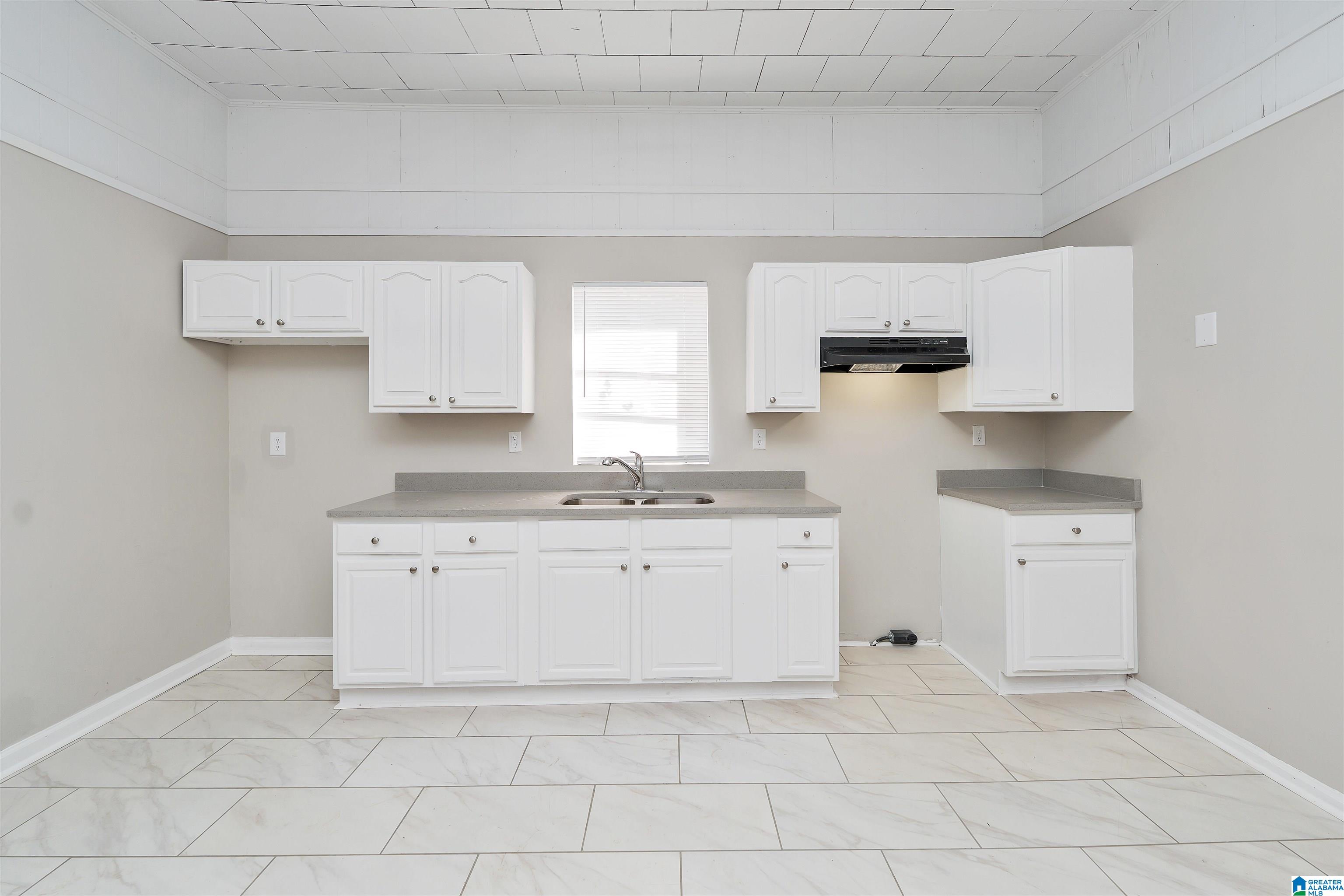 1305 10th Avenue Jasper, AL 35501 - Photo 9 of 25