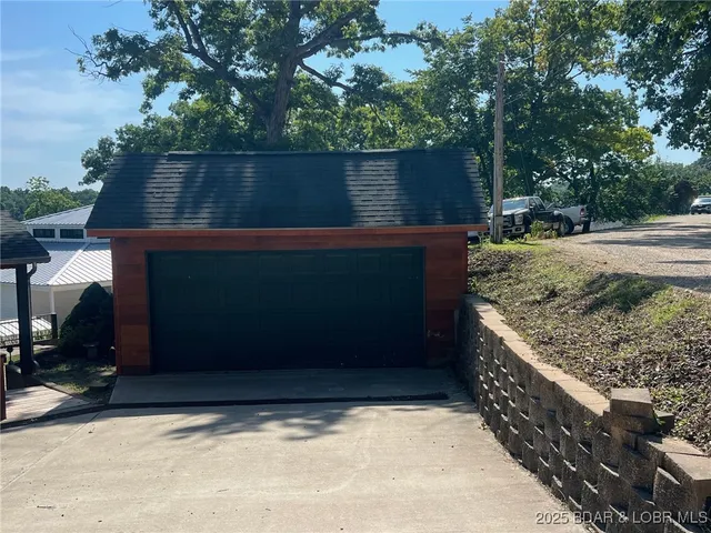 $1,390,000 | 32945 Green Hills Road, Gravois Mills, MO 65037