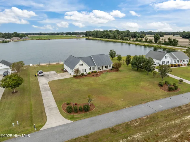 $435,000 | 3553 Fountain Hill Drive, Grifton, NC 28530