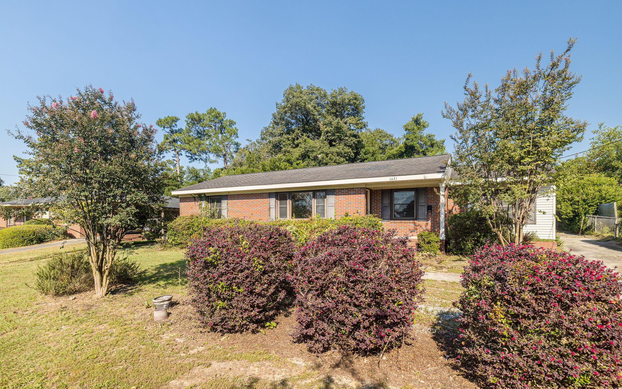 1621 Pendleton Road Augusta, GA 30904 - Photo 3 of 39 SBP_8009